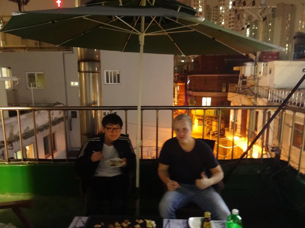 W Mini Hotel Dongdaemoon Сеул Экстерьер фото