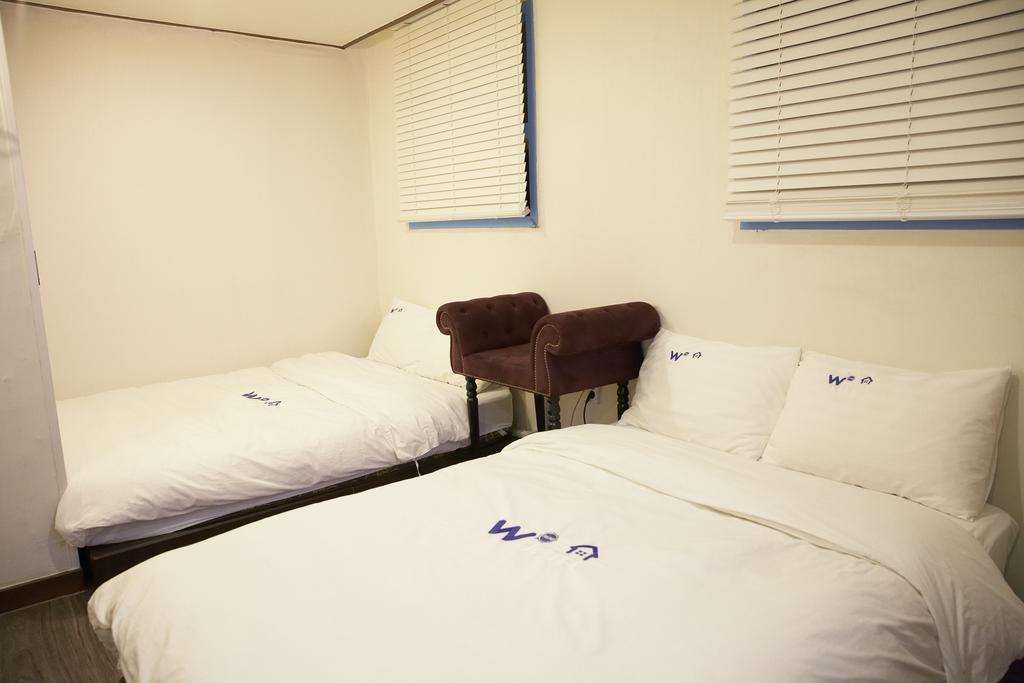 W Mini Hotel Dongdaemoon Сеул Экстерьер фото