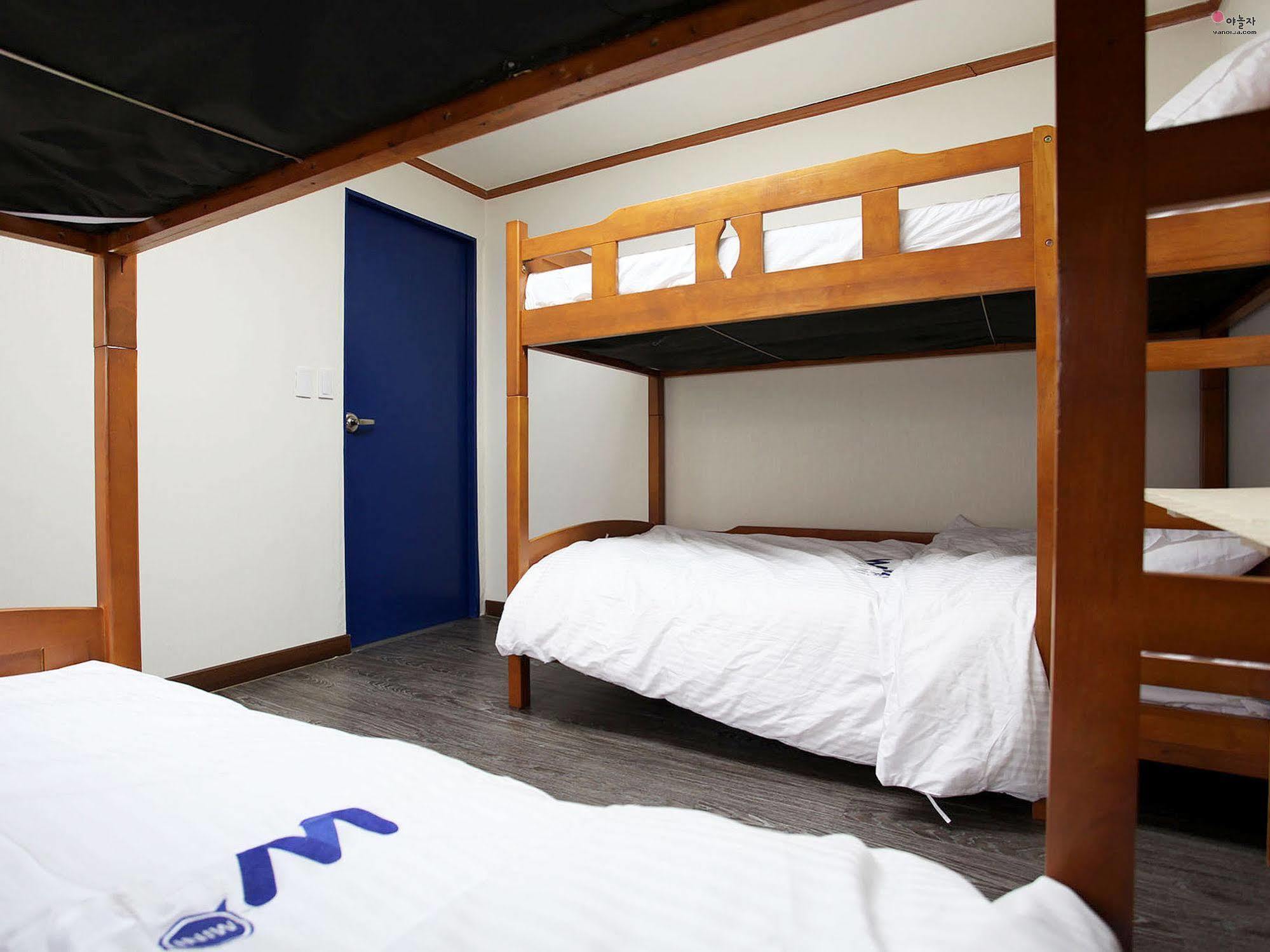 W Mini Hotel Dongdaemoon Сеул Экстерьер фото